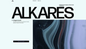 独特なディストーション効果が塗料やセメントを思わせる質感でおもしろい Alkares のウェブサイト